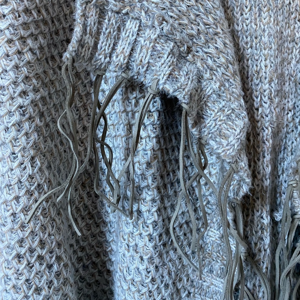 Cardigan - Picture 3 of 4